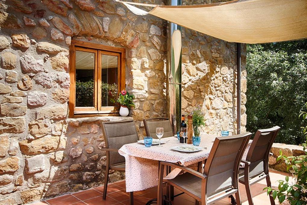 Can Cruanyes Sales de Llierca Exterior photo