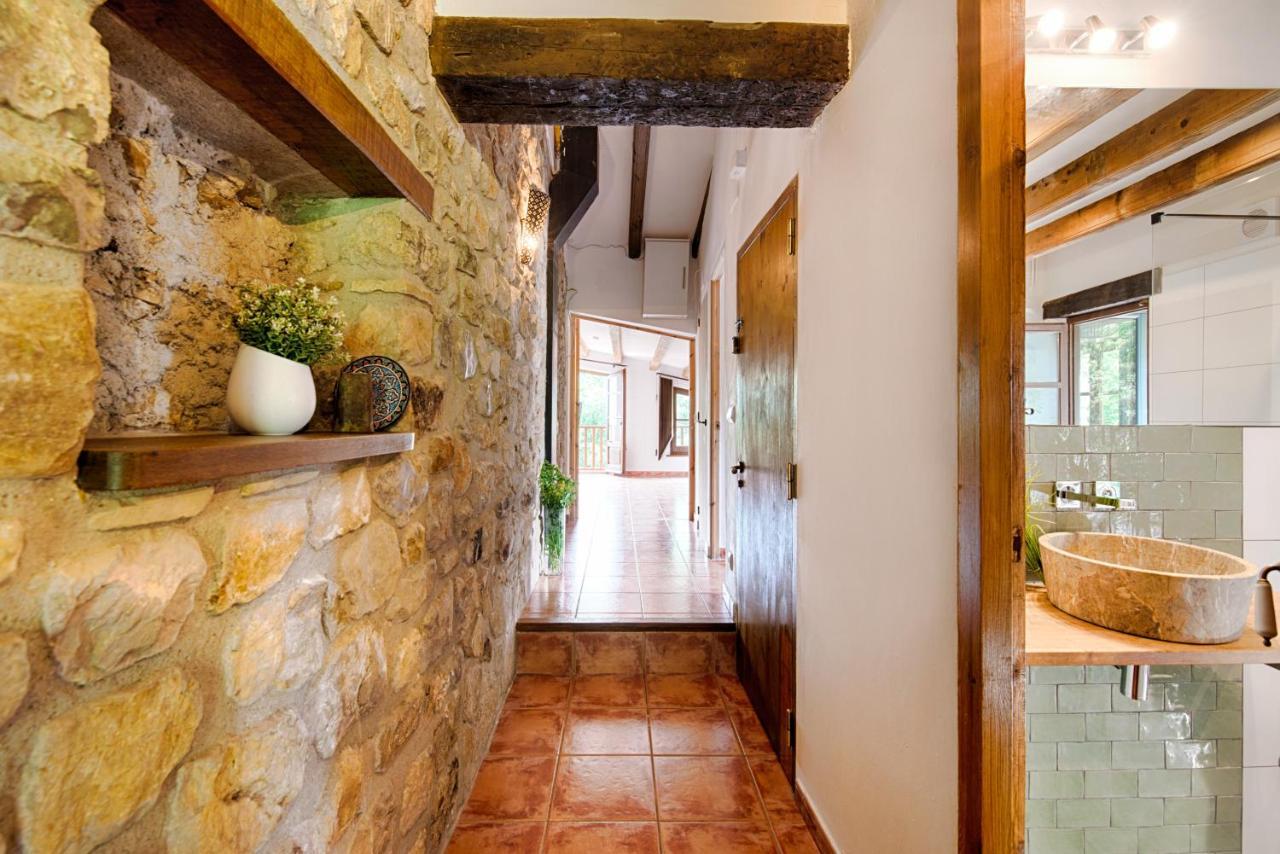 Can Cruanyes Sales de Llierca Exterior photo